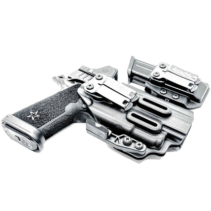 Staccato HD P4.5 & Surefire XC3 IWB Holster with Magazine Carrier Combo